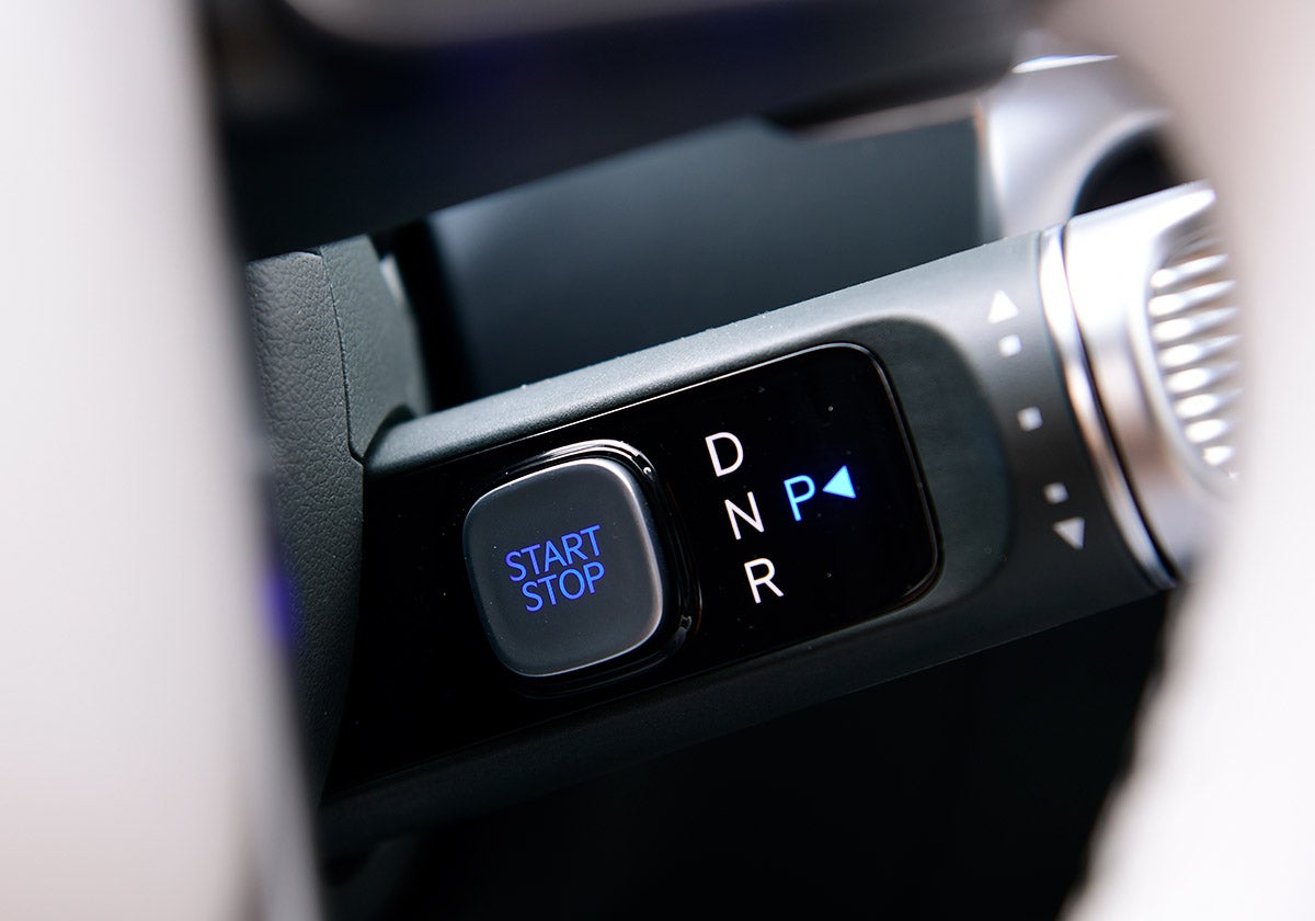 Tecnología y simplicidad a la última. Una visión del mando del cambio automático