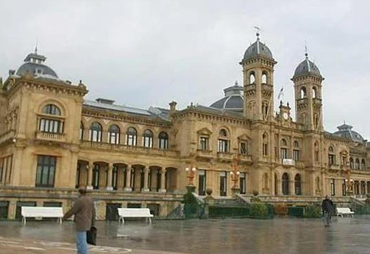 Donostia rompe relaciones institucionales con Israel por el «genocidio en Gaza»