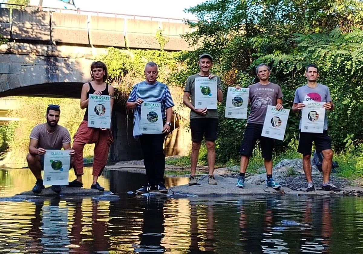 Presentación en el Deba en Elorregi del programa 'Erreka auzolana'