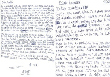 «Los monitores iban desnudos y se duchaban con nuestras hijas e hijos en el campamento»