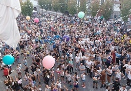 Los miembros del Hogar del Jubilado Denda Berri serán protagonistas en la Plaza.