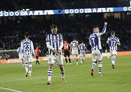 Oyarzabal dedica su gol a su hijo Martín y Barrene se lo dedica a la afición