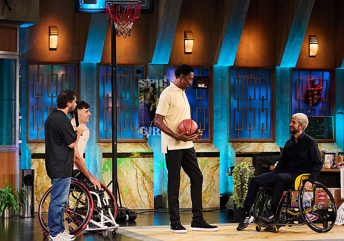 Scottie Pippen, entre aplausos en La Revuelta: «Nadie ha superado lo que logramos con Jordan. Todavía»