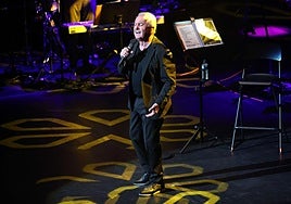 El cantautor Víctor Manuel en su concierto del Kursaal, en 2023.