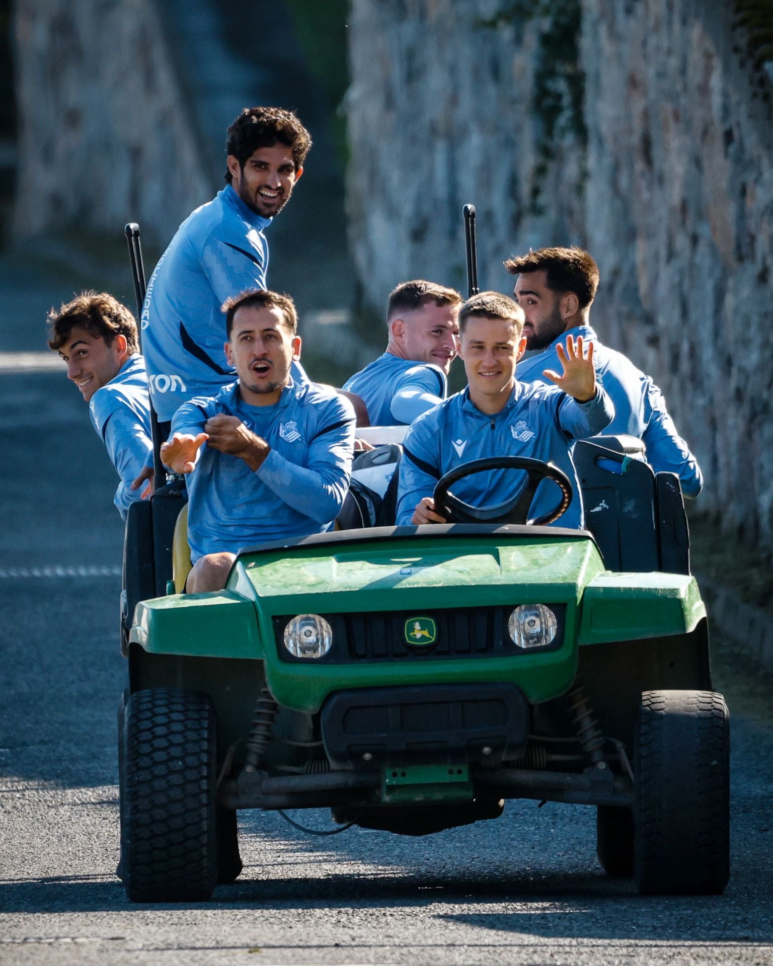 Sol y buen humor para enfrentarse al Barcelona