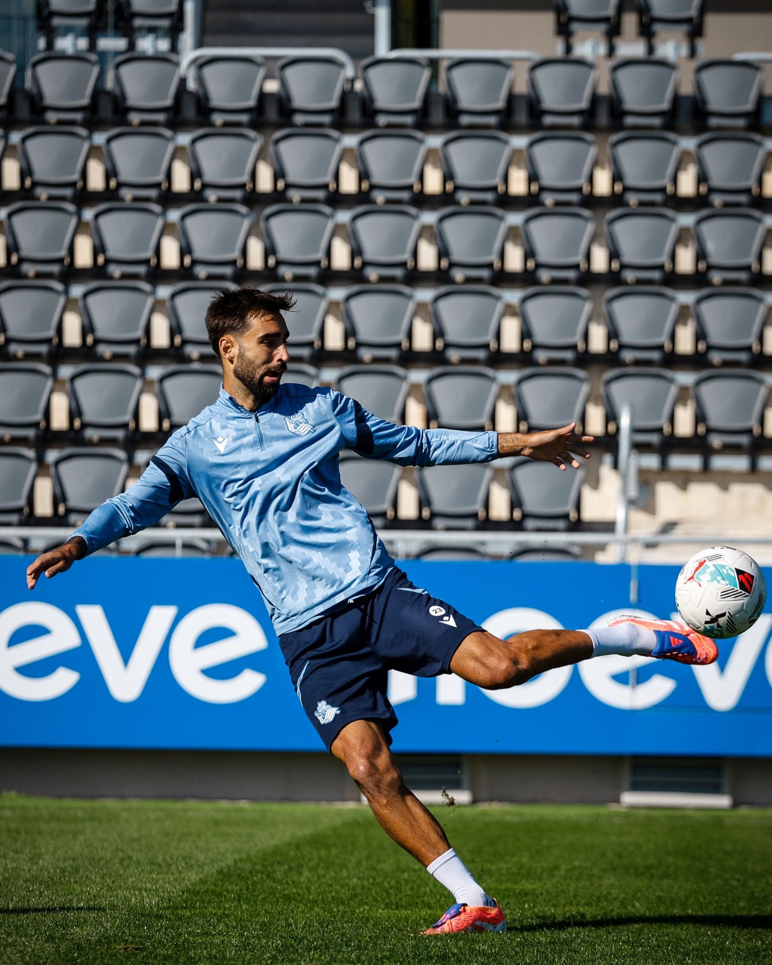 Sol y buen humor para enfrentarse al Barcelona