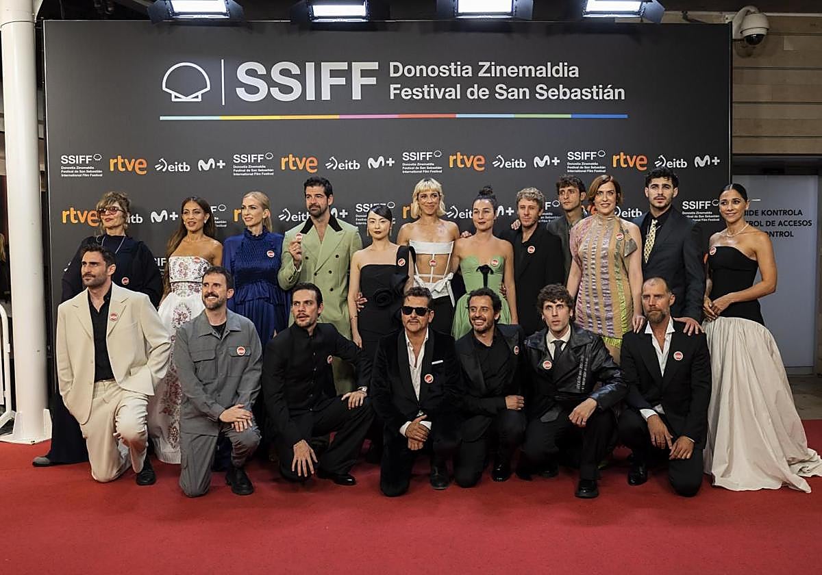 Las mejores imágenes de la alfombra roja previa a la ceremonia de clausura del Zinemaldia