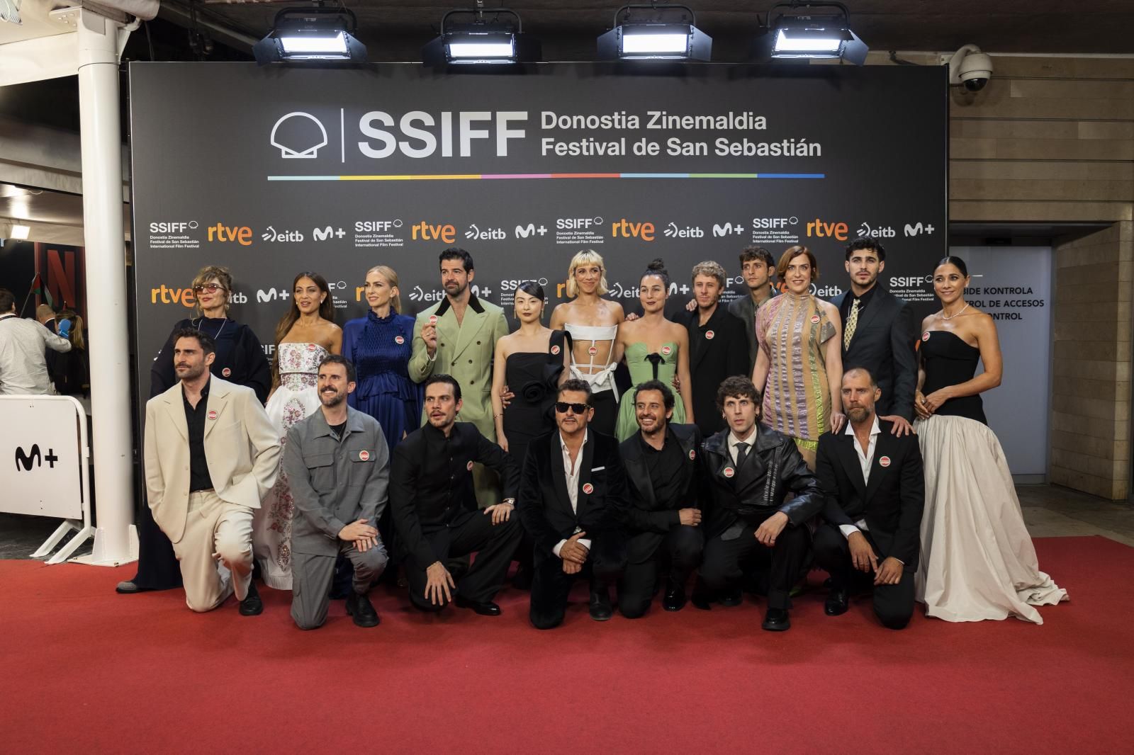 Las mejores imágenes de la alfombra roja previa a la ceremonia de clausura del Zinemaldia