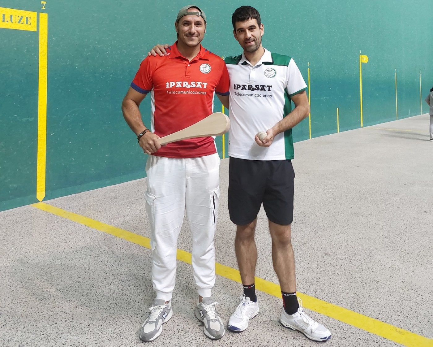 Pichel y Aranburu en el Frontón Agustina Otaola.