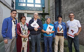 Lekeition, Irailekoak poesia-jaialdiko protagonista batzuk.