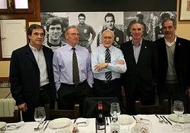 Luis Arconada, Josetxo Arakistain, Ignacio Eizagirre, Jose Angel Iribar y Zubizarreta.