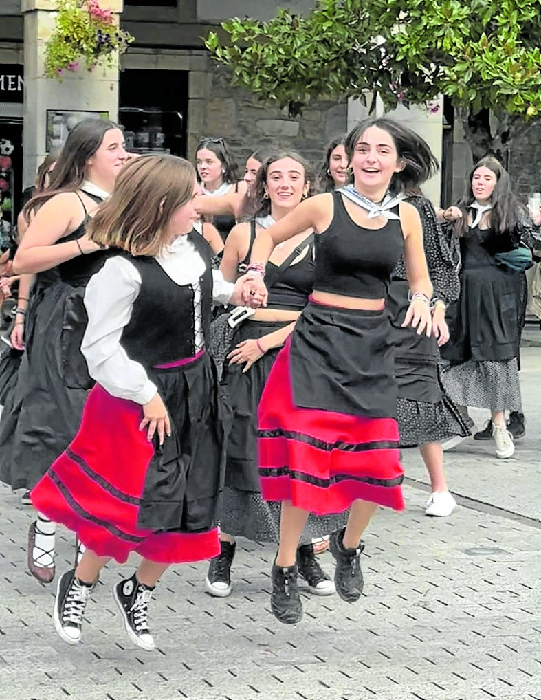 Oñati dice adiós a las fiestas de San Miguel