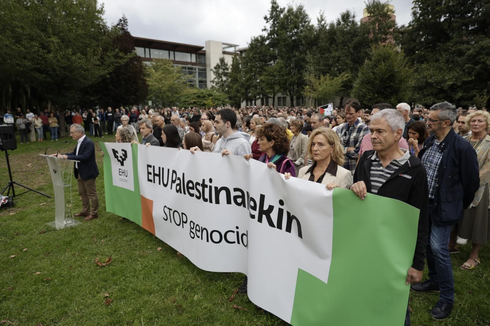 Concentración de la EHU en favor de Palestina