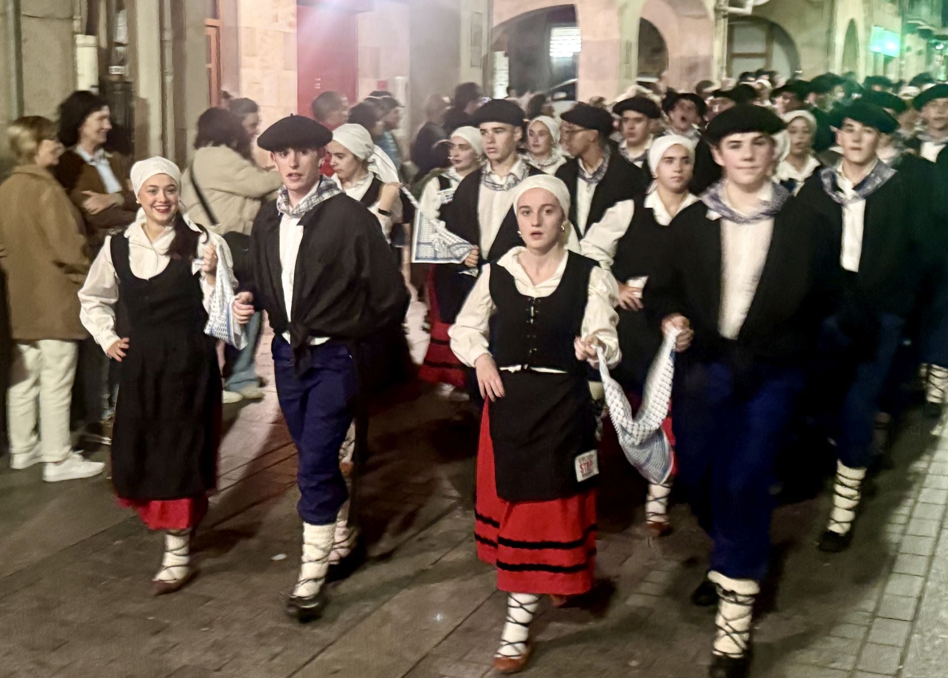 Oñati dice adiós a las fiestas de San Miguel