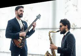 Javi Sánchez (de pie) y Ariel Brínguez en una imagen promocional.