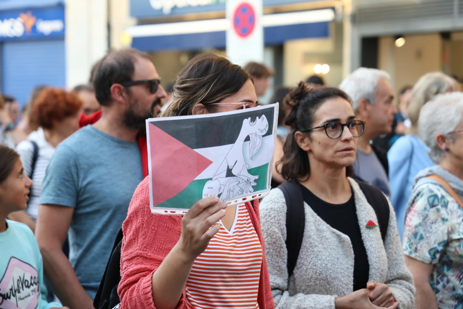 Segunda manifestación en apoyo a Palestina en Donostia