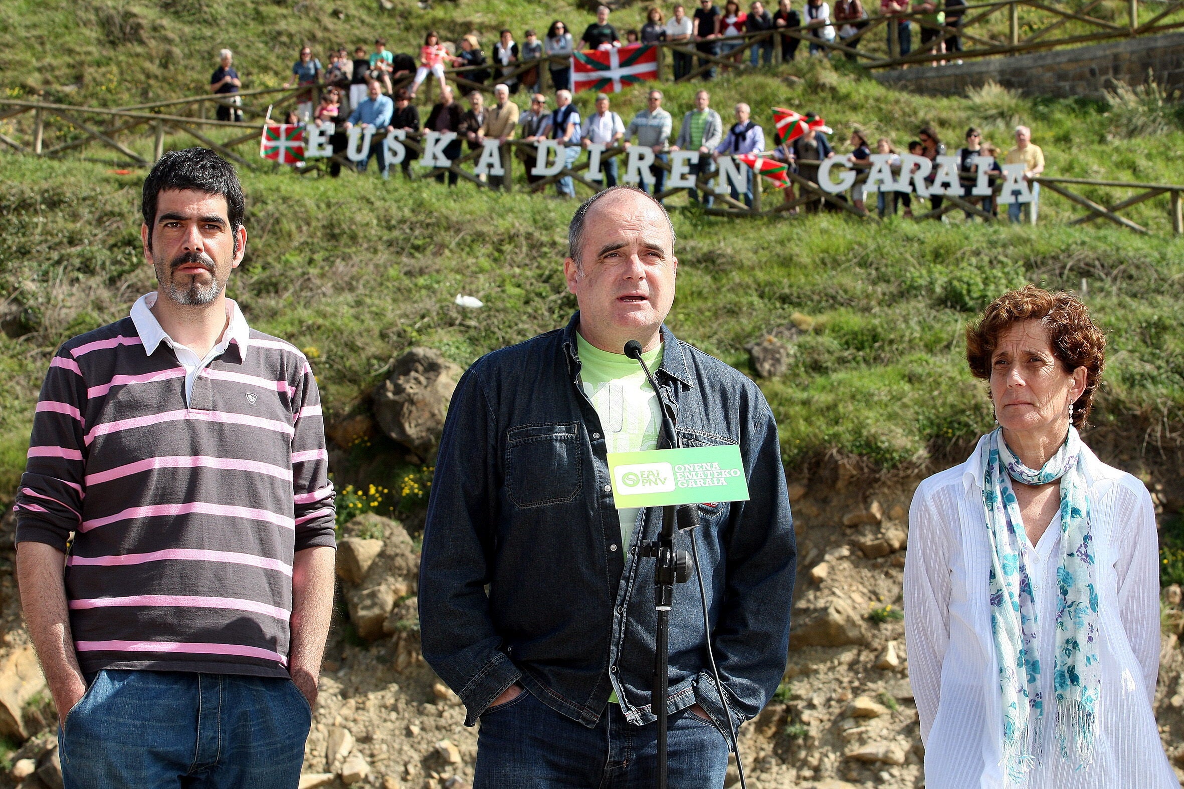 Junto a Joseba Egibar como candidato a alcalde en 2011.