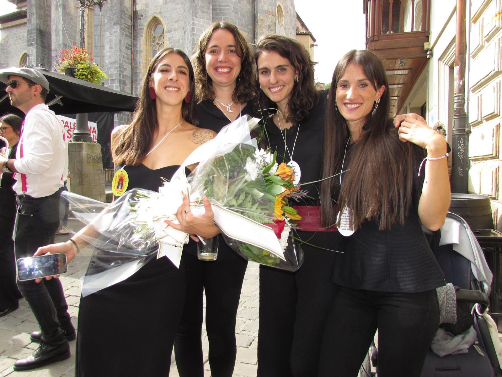 Arrasate se viste de gala para celebrar Maritxu Kajoi