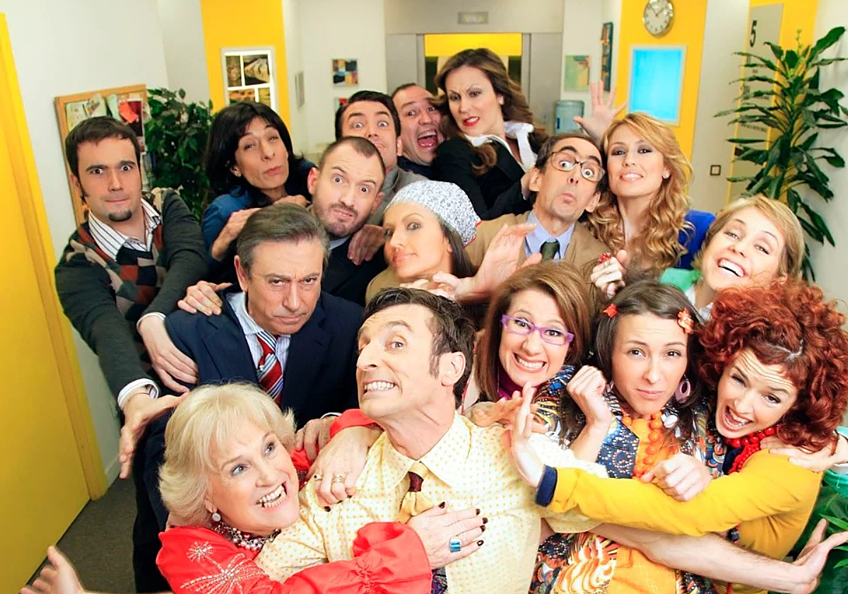 Serie Cámara Café, donde se dio a conocer Javier Manrique.