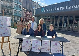 Representantes municipales y del área de Igualdad en la presentación realizada en Plaza Morea.