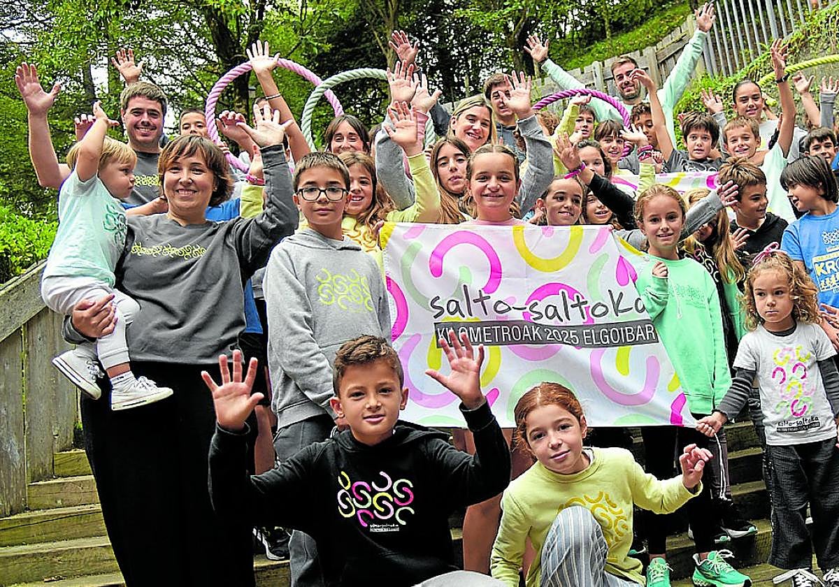 Elgoibar Ikastolako komunitatea prest dago festarako.