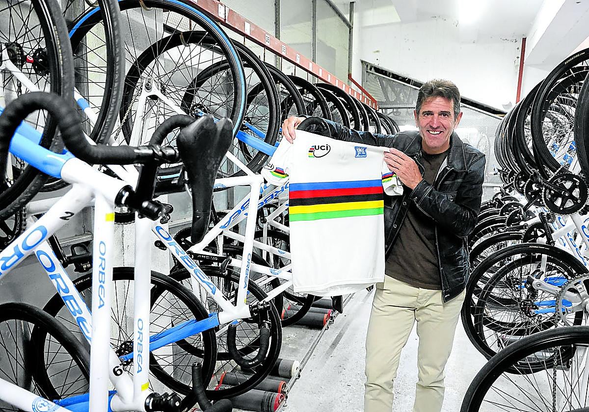 Olano, con el maillot de Duitama.