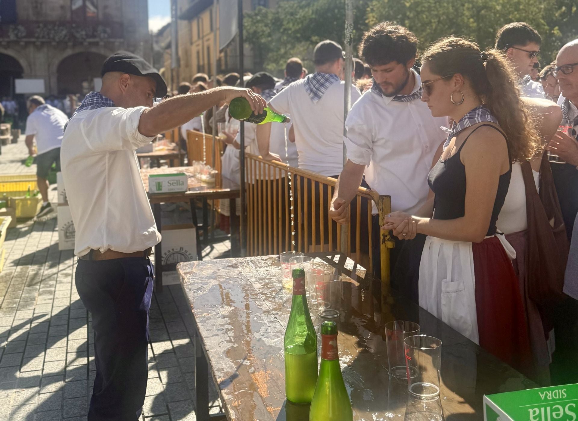 Las kuadrillas llenan un Oñati muy &#039;tropical&#039;