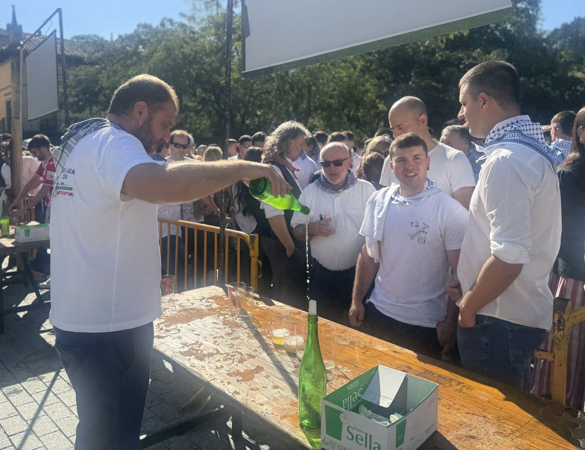 Las kuadrillas llenan un Oñati muy &#039;tropical&#039;