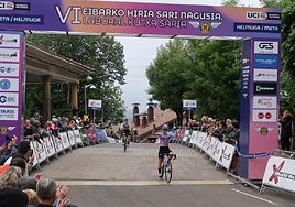 Catorce equipos compitenhoy en la séptima edicióndel Gran Premio Ciudad deEibar.