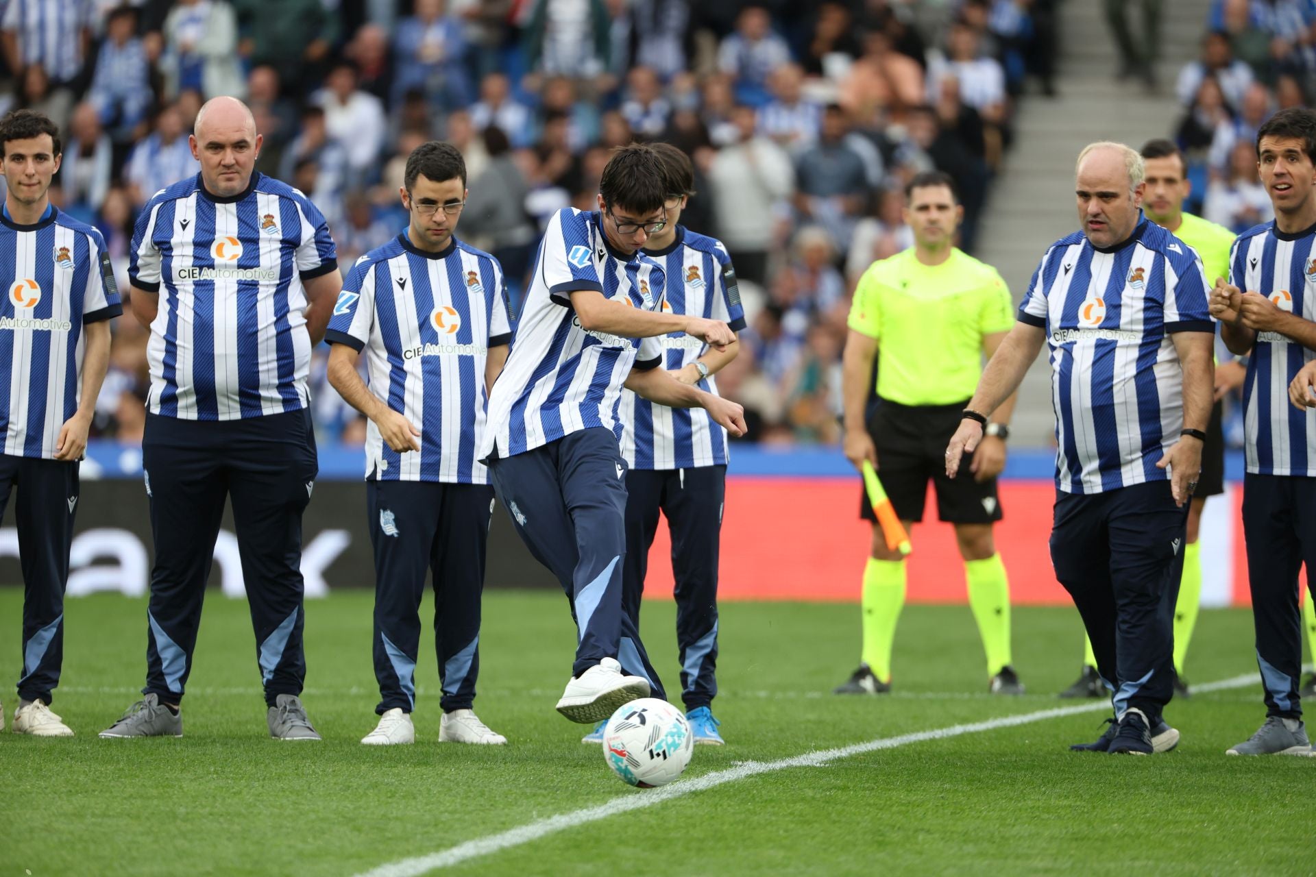 Las mejores imágenes del encuentro entre la Real Sociedad y el Rayo Vallecano
