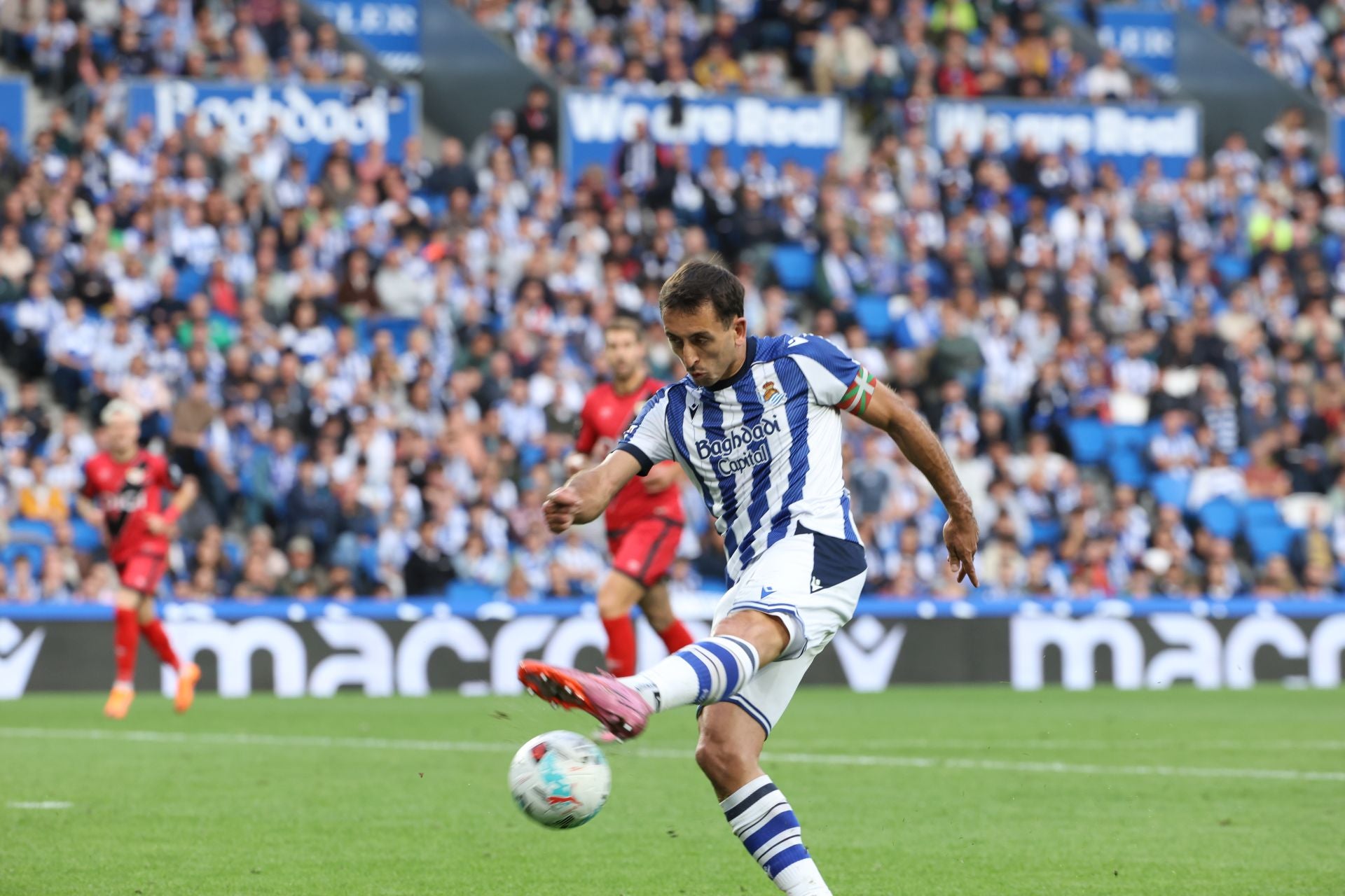 Las mejores imágenes del encuentro entre la Real Sociedad y el Rayo Vallecano
