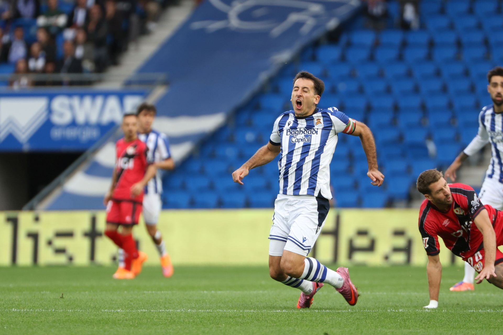 Las mejores imágenes del encuentro entre la Real Sociedad y el Rayo Vallecano