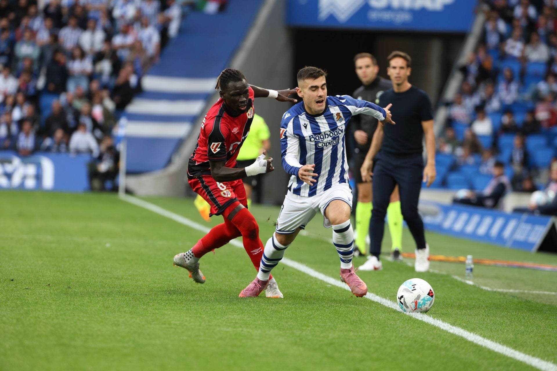 Las mejores imágenes del encuentro entre la Real Sociedad y el Rayo Vallecano