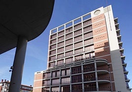 La Diputación aprueba la tributación mínima del 15% a los beneficios de las multinacionales