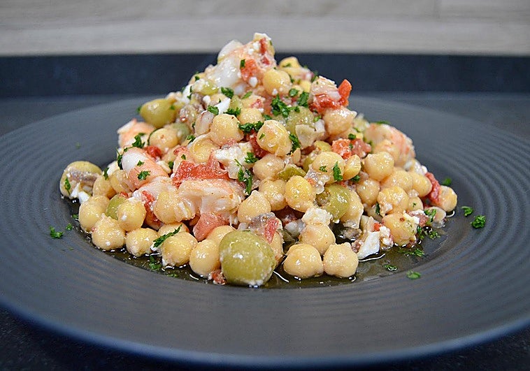 Receta de ensalada de garbanzos y langostinos