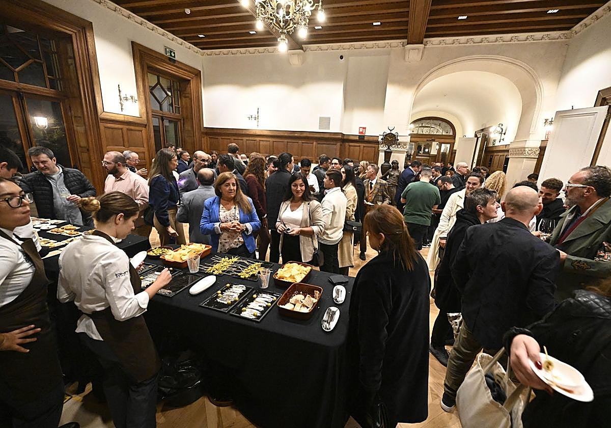Cena de inauguración en el Palacio de Miramar