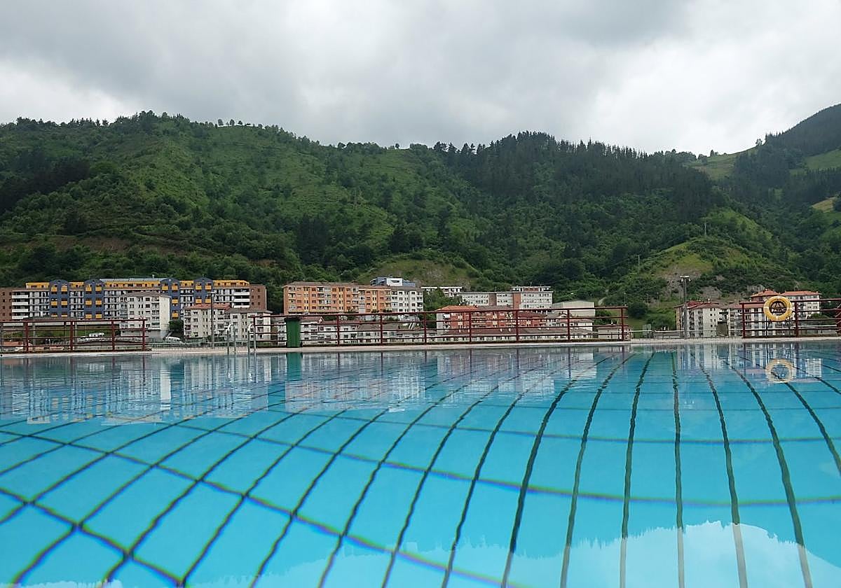 Los perros protagonizarán hoy en Eibar una iniciativa pionera