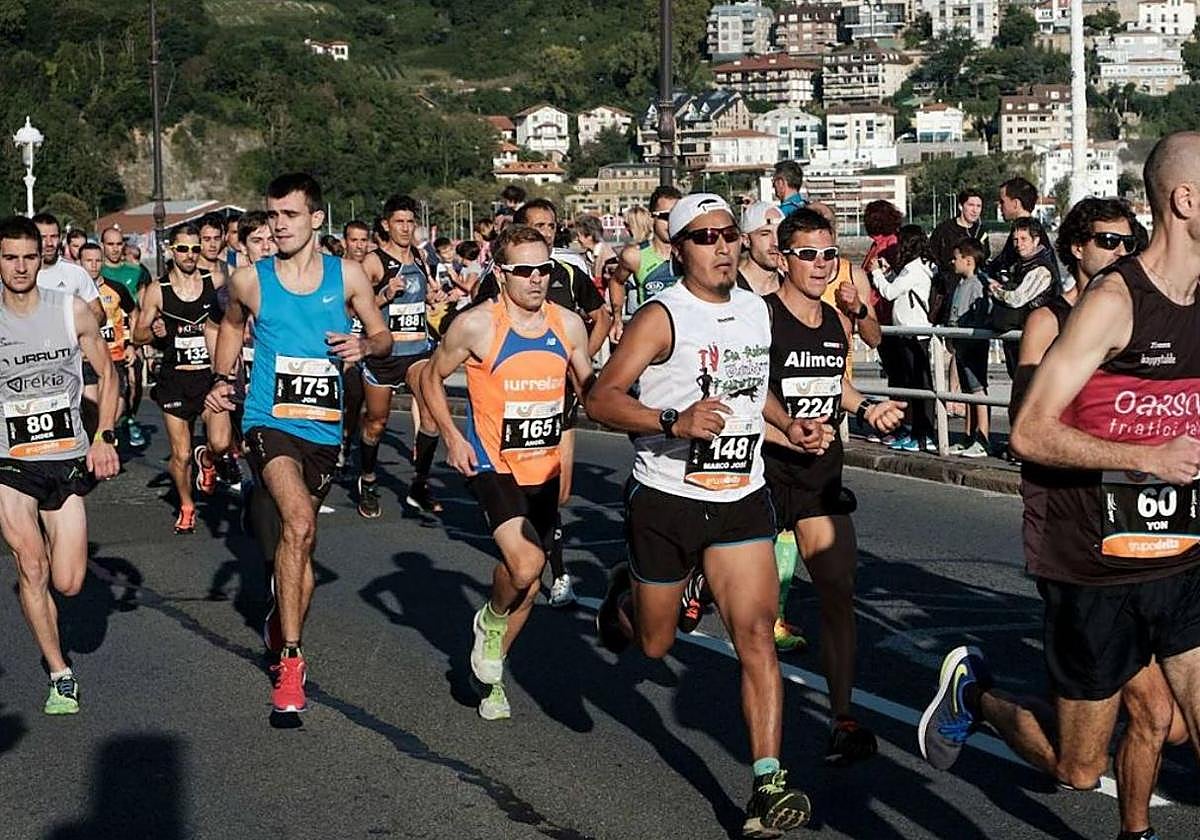 Más de 3.000 corredores guipuzcoanos se citan en el clásico Cross 3 Playas