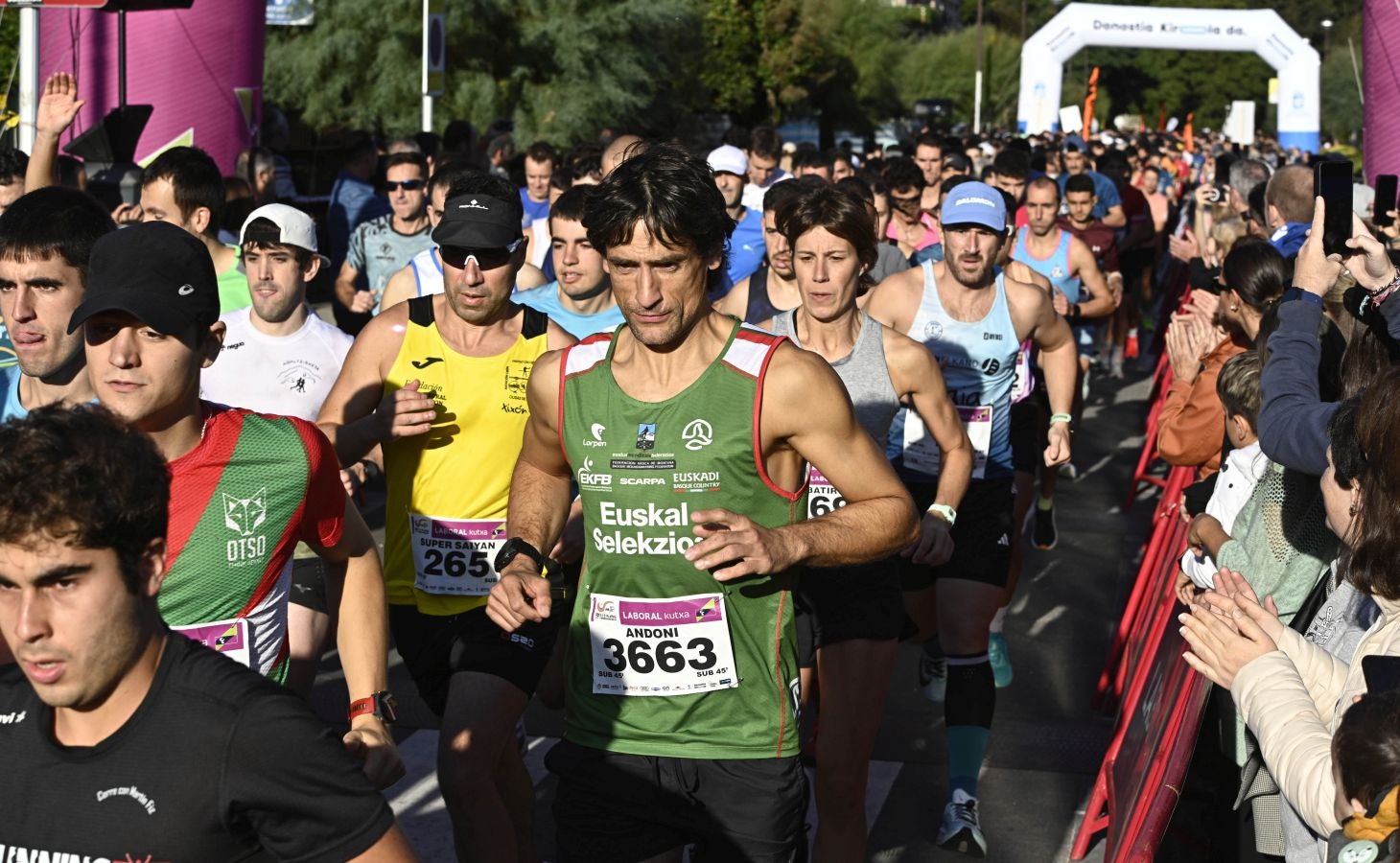 Sol y buen ambiente en el Cross 3 playas