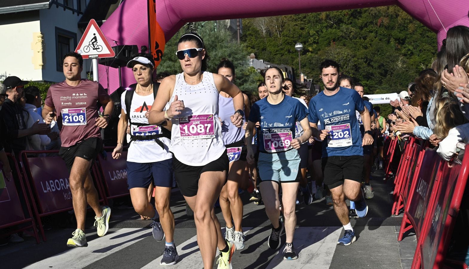 Sol y buen ambiente en el Cross 3 playas