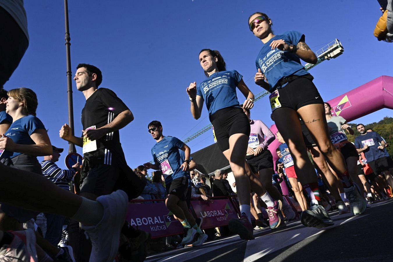 Sol y buen ambiente en el Cross 3 playas