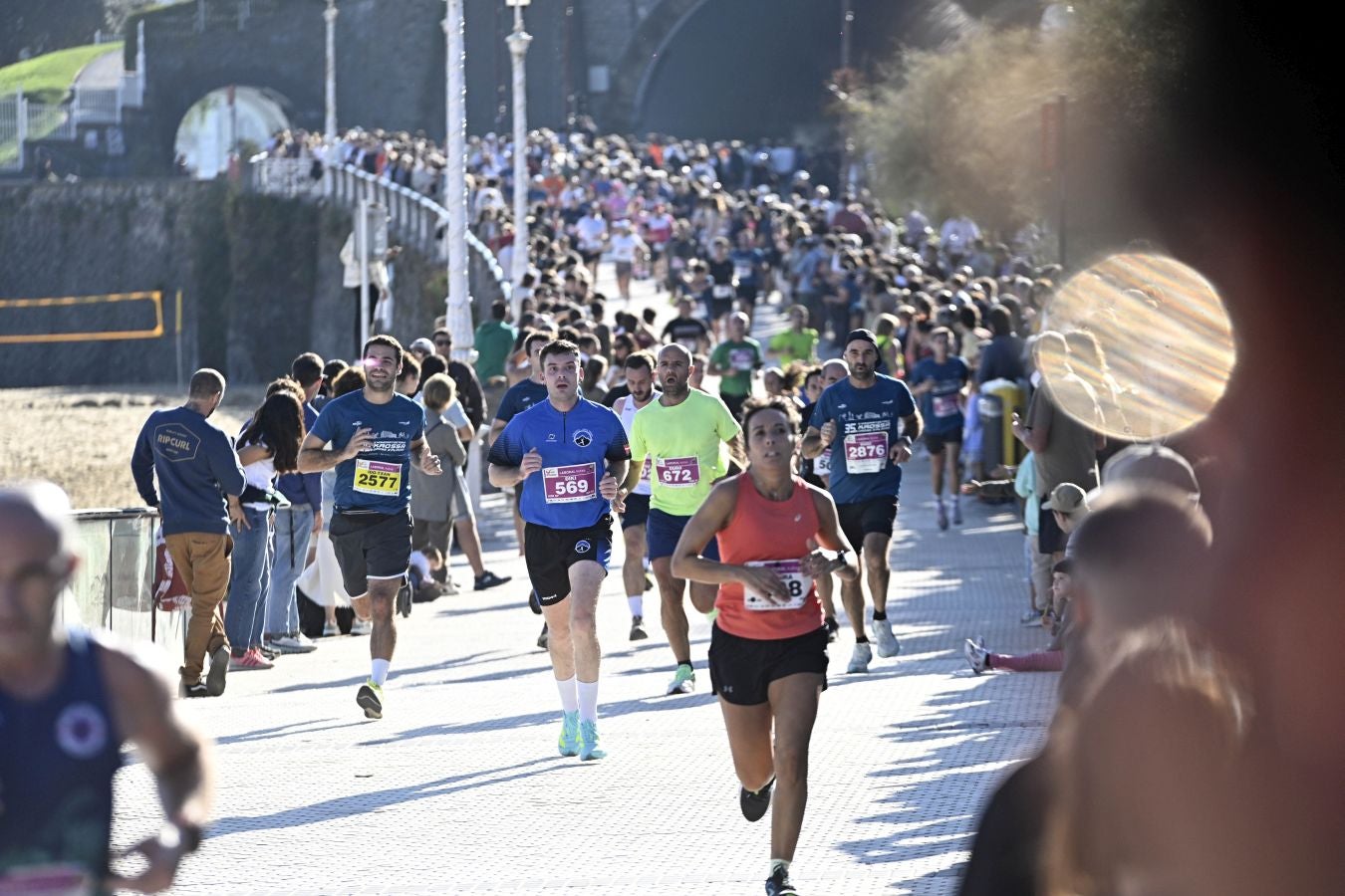 Sol y buen ambiente en el Cross 3 playas