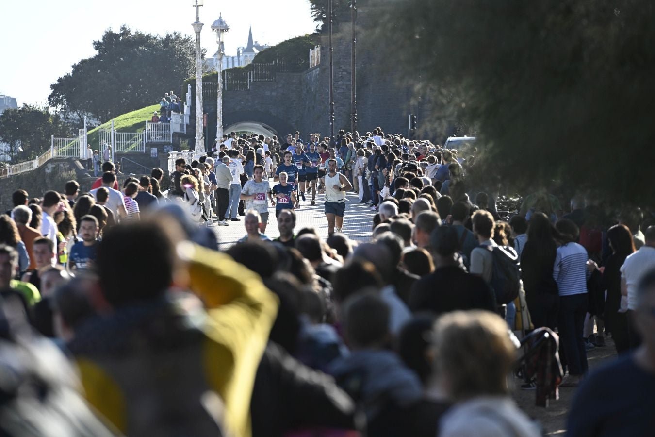 Sol y buen ambiente en el Cross 3 playas