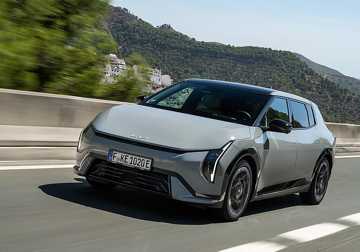 KIA EV4, rompedor con dos carrocerías