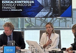 La diputada general de Gipuzkoa, Eider Mendoza, durante la comparecencia en Juntas tras el Consejo Vasco de Finanzas del martes.