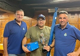 Jordi López, segundo, junto a Javi Salvador e Iñigo Cárdenas de Anade.
