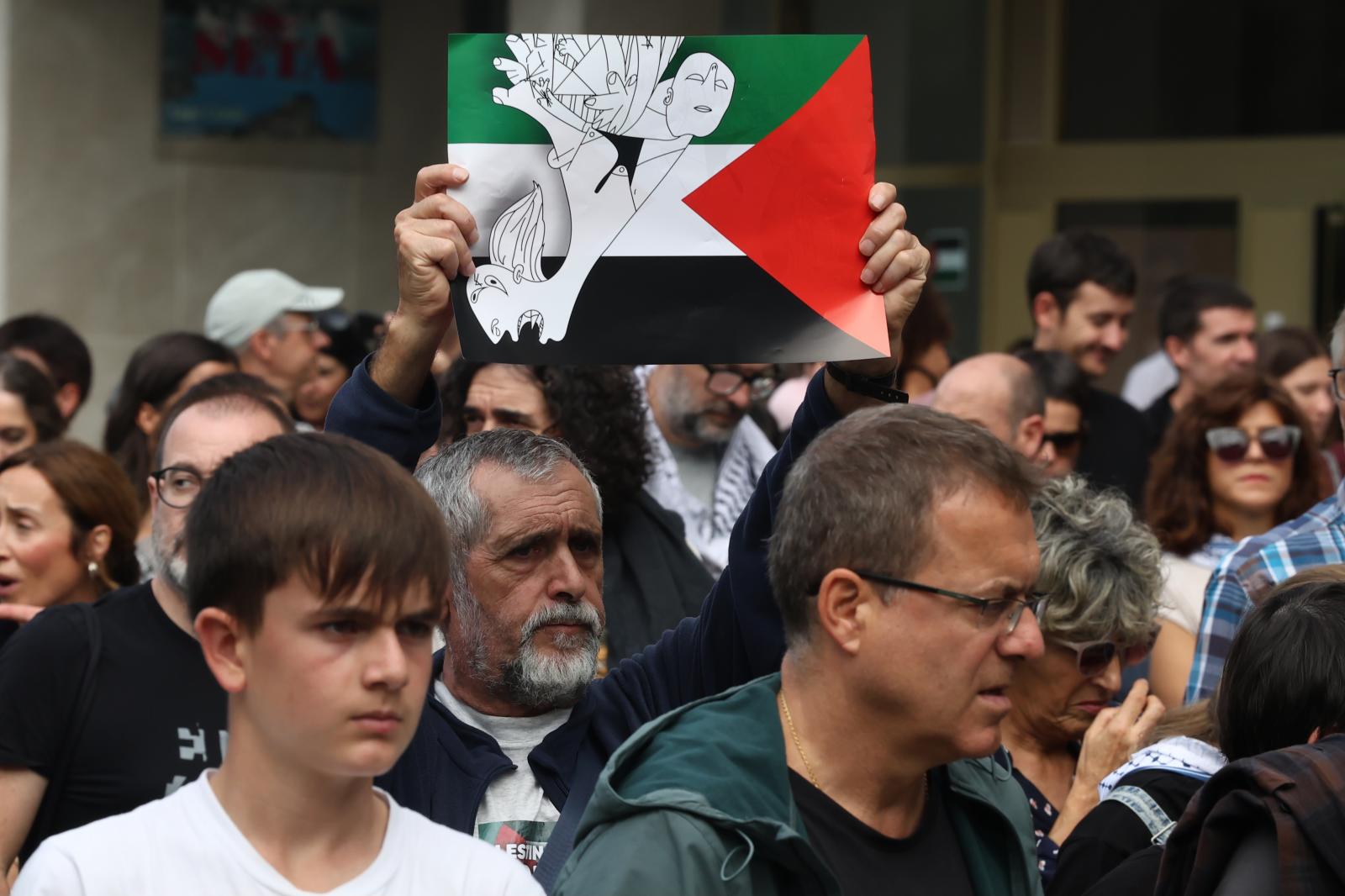 Manifestación en Donostia en apoyo a Palestina