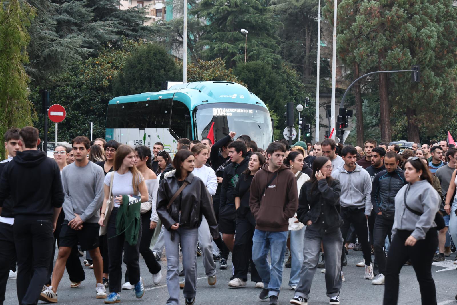 Sentada por Palestina en la entrada a San Sebastián