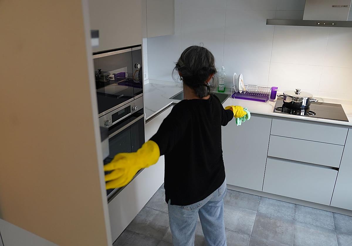 El empleo a tiempo parcial femenino sigue al alza en Euskadi y es superior a la media del Estado