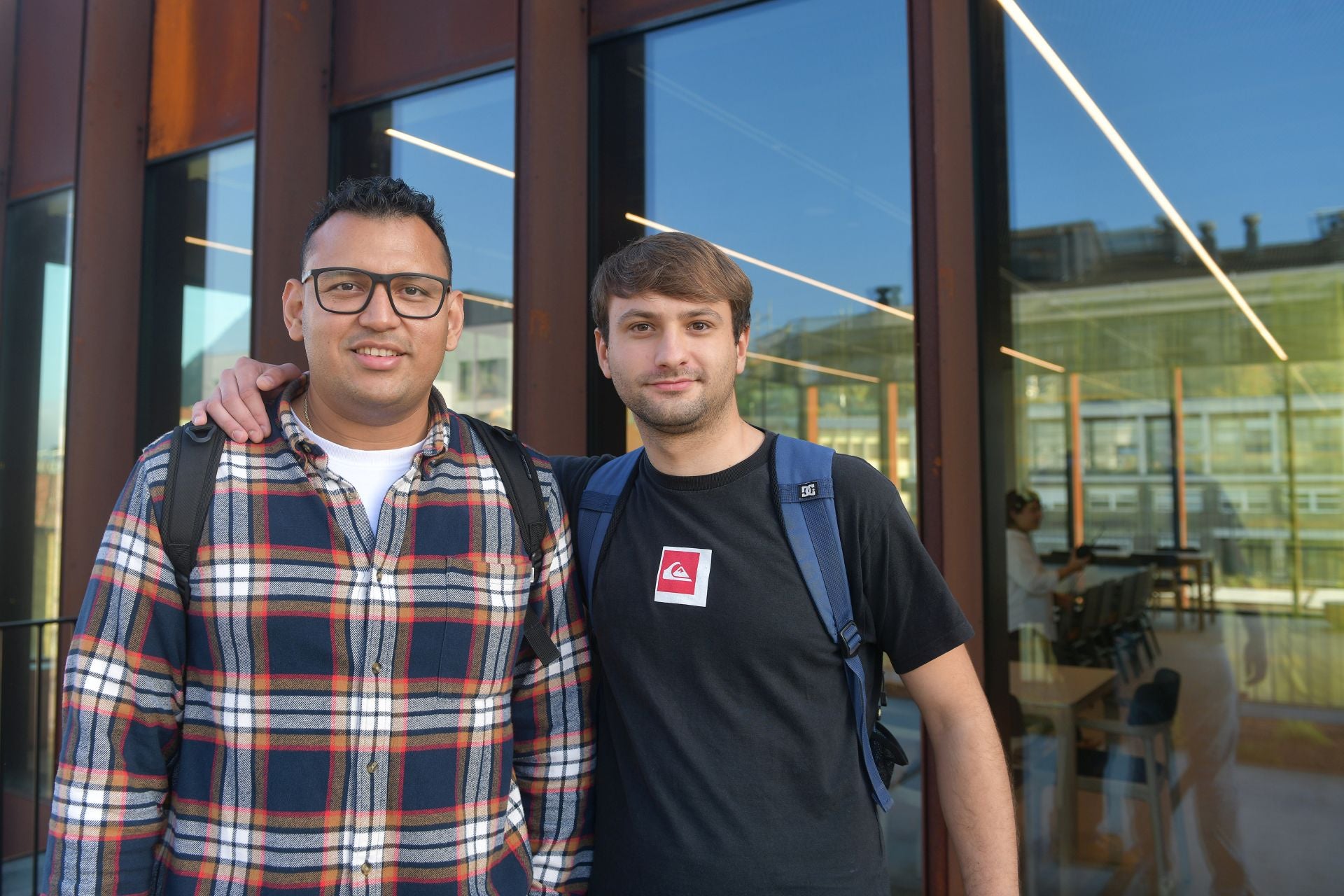 Victor Flores y Antxon Martín en la terraza del GOe.